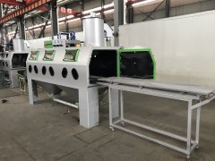 江蘇某光電公司定制2臺(tái)三工位噴砂機(jī)